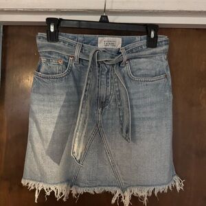 Givenchy Women’s Light Wash Denim Skirt Size 34 Luxury